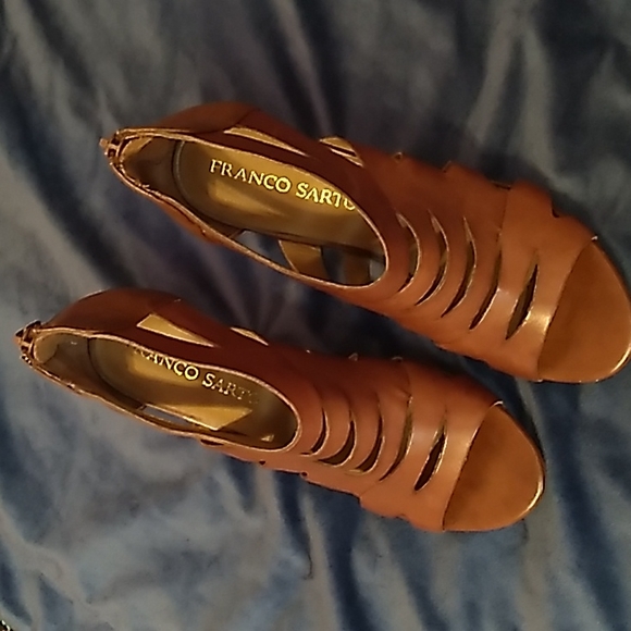 Franco Sarto Brown High Heel Zip Back Gladiator Shoes - Picture 8 of 8